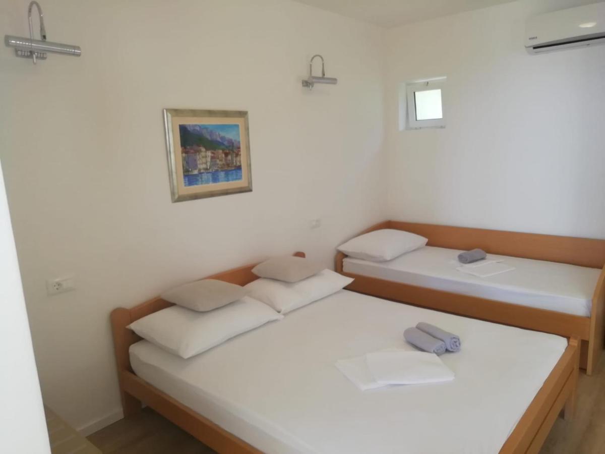 Apartments Maestral Makarska Eksteriør billede
